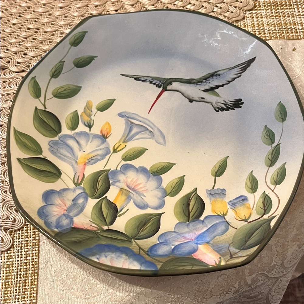 Nature-Inspired Serving Plate with Hummingbird Design by Pacific Rim Vintage EUC